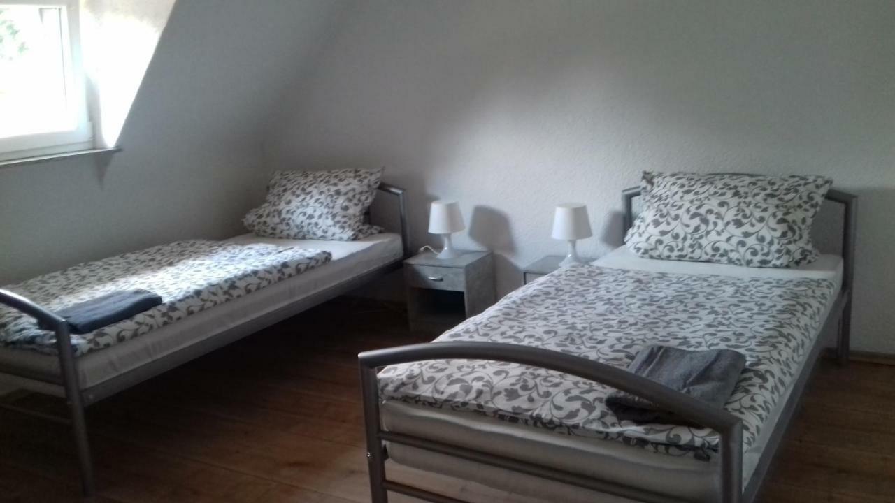 Appartamento Gaststaette Molitor Saarlouis Esterno foto